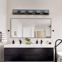 Carregar imagem no visualizador da galeria, 32" Black Vanity Light Modern Bathroom LED Mirror Light Rectangular 5 Lights