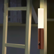 Загрузить изображение в средство просмотра галереи, Nordic Simple Smart LED Human Body Automatic Sensing Log Night Light