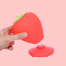 Cargar imagen en el visor de la galería, Strawberry LED Night Light
