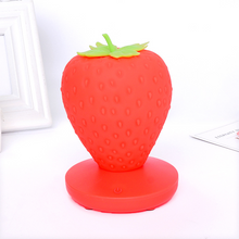 Cargar imagen en el visor de la galería, Strawberry LED Night Light