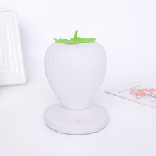 Cargar imagen en el visor de la galería, Strawberry LED Night Light